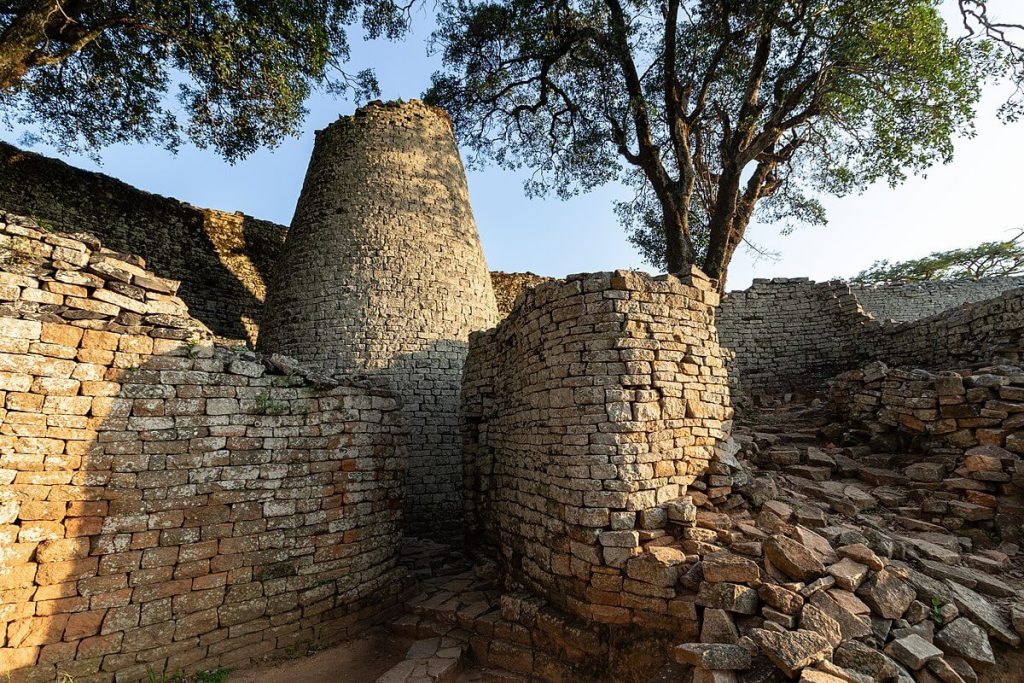 The Impact of Prejudice on the History of Great Zimbabwe - African Leaders Magazine